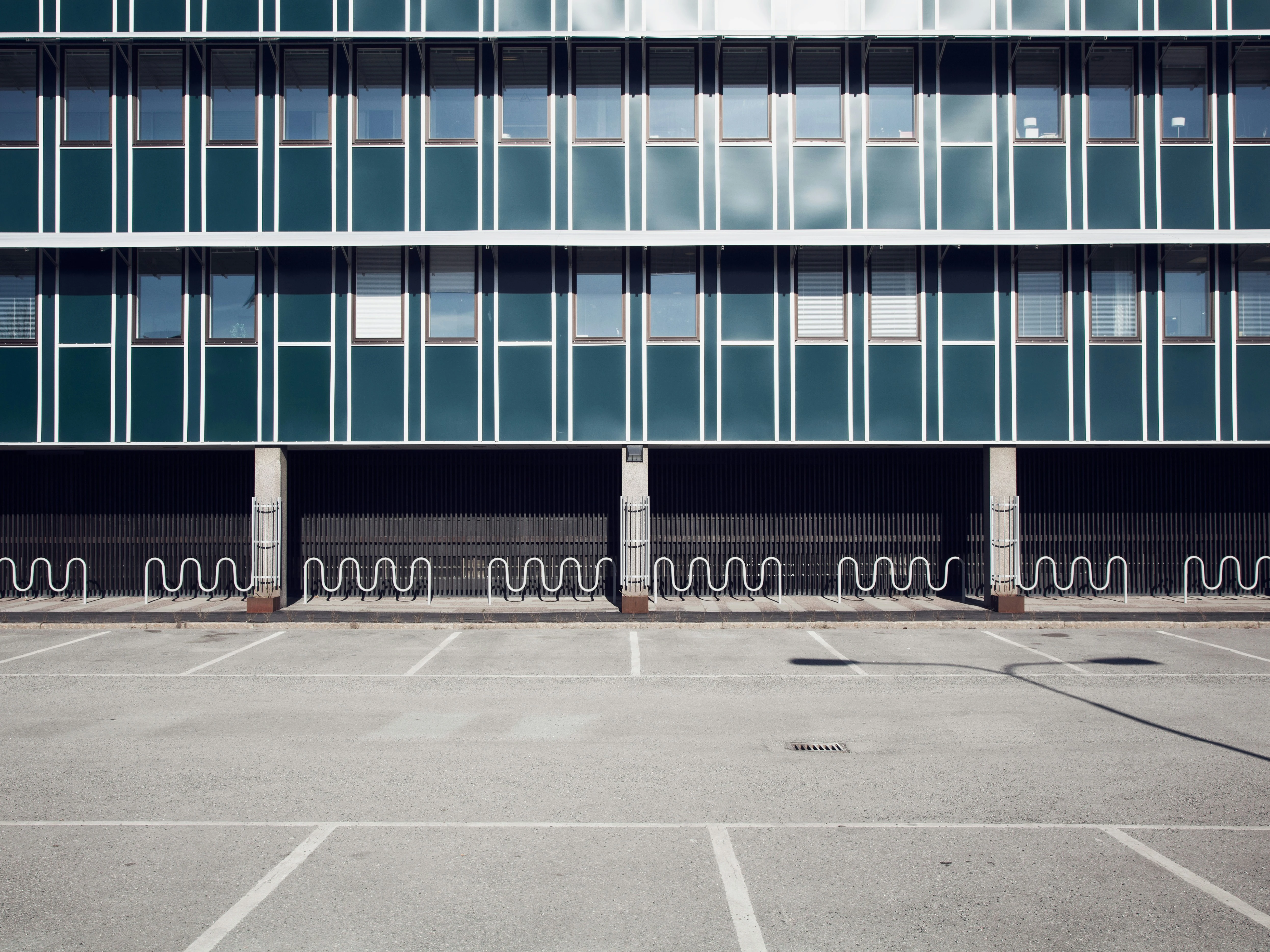Homeowner renting out parking space via SparkSpot in Flanders
